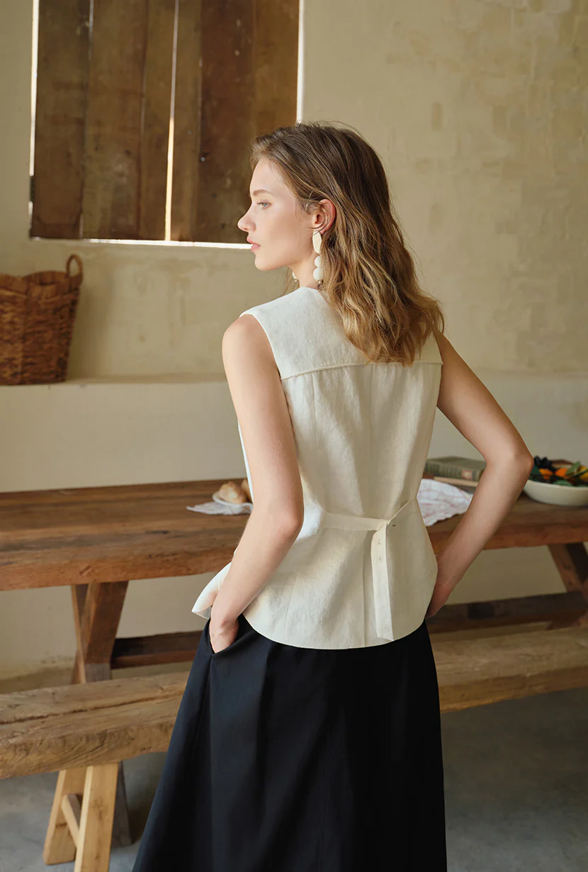 Darien Linen Vest - Ivory - Image 11