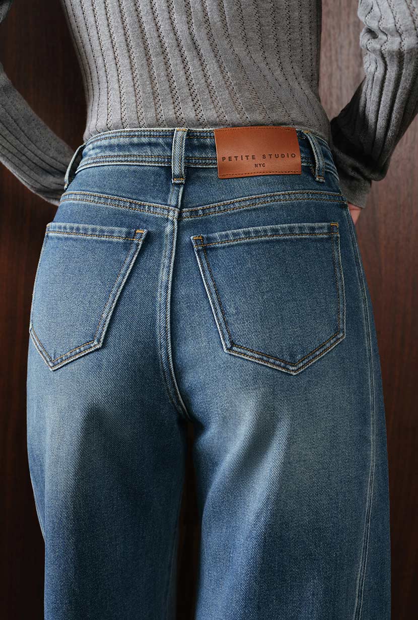 Evie Mid-Rise Barrel Jeans - Vintage Blue - Image 6